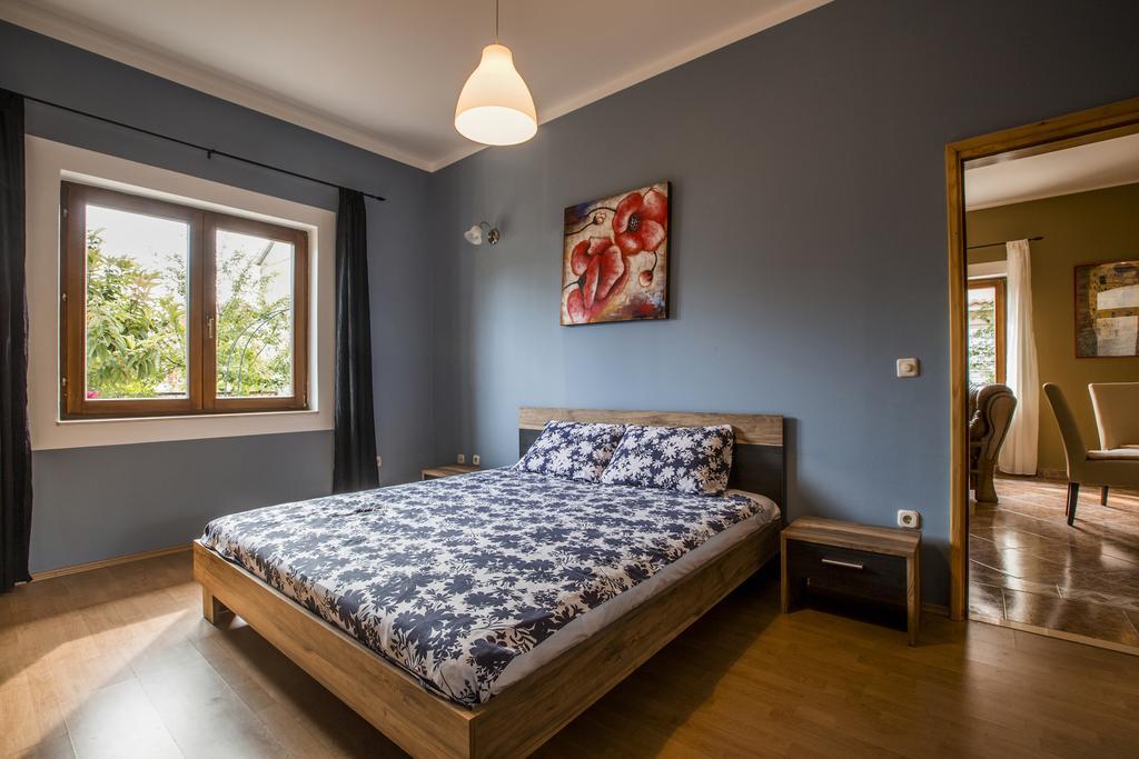 Ava Apartmani Zablaće Exteriör bild