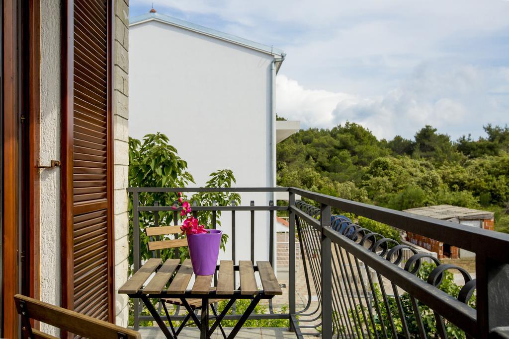 Ava Apartmani Zablaće Exteriör bild