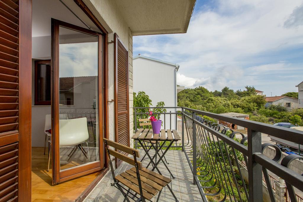 Ava Apartmani Zablaće Exteriör bild
