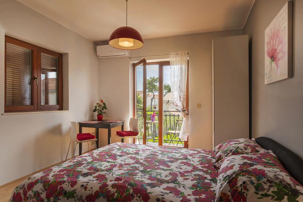 Ava Apartmani Zablaće Exteriör bild